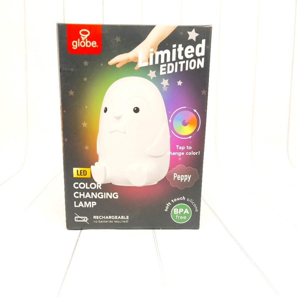 Globe LED Color Changing Lamp Peppy The Penguin